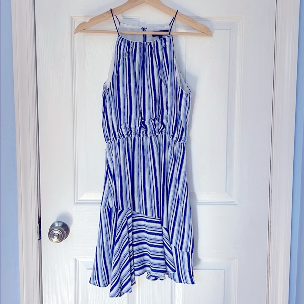 Blue stripe pattern key hole dress